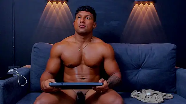 CallumMuscle online show from February 12, 2025, 5:26 am