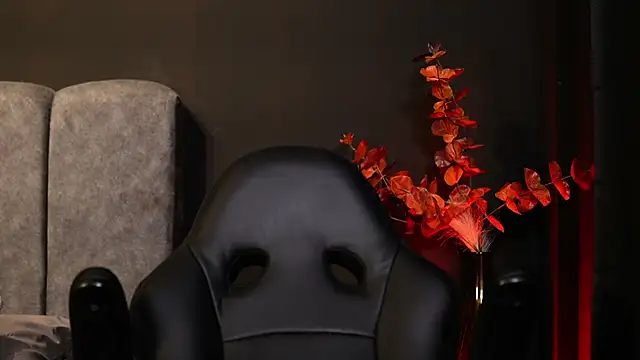 CallumMuscle online show from November 14, 2025, 12:47 am