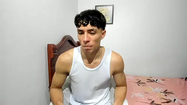 enzo sloran online show from October 13, 2025, 3:35 pm