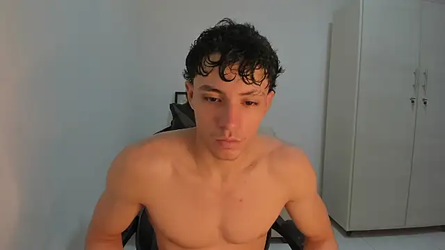 enzo sloran online show from March 26, 2026, 6:17 pm