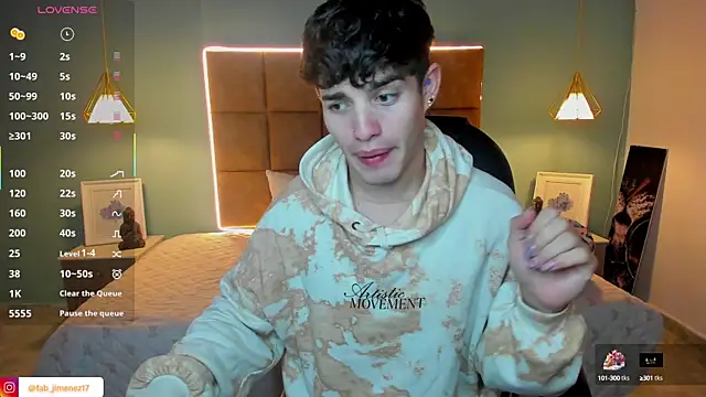 AlejooTwink online show from September 21, 2025, 3:33 am