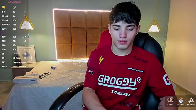 AlejooTwink online show from September 26, 2025, 4:30 am