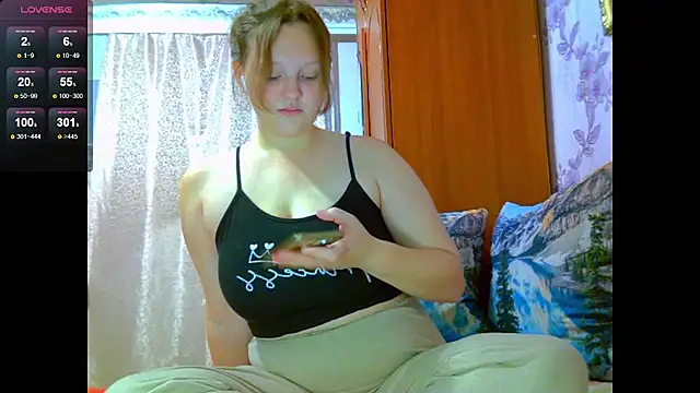 Aria  Dark online show from October 15, 2025, 8:17 pm