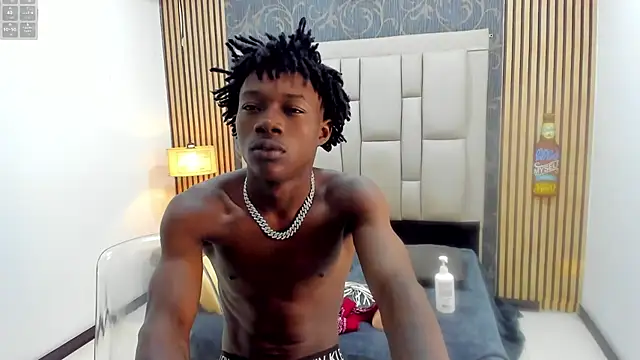 Snapshot of chimi88 chatting on September 16, 2025, 11:33 am chimi88 online show from September 16, 2025, 11:33 am