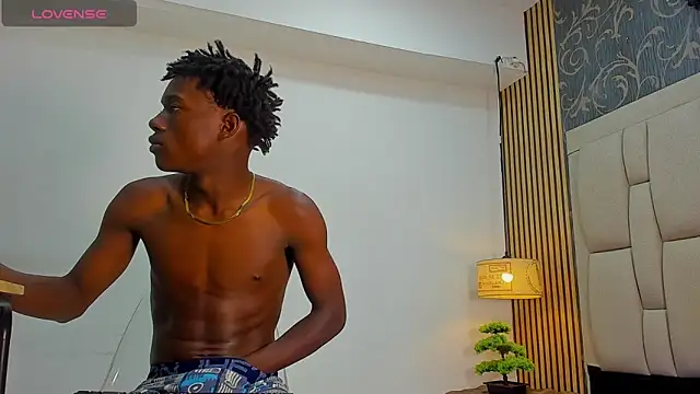 Snapshot of chimi88 chatting on March 13, 2025, 12:56 pm chimi88 online show from March 13, 2025, 12:56 pm