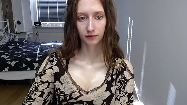 Snapshot of LUNA_delight chatting on March 27, 2026, 6:44 am LUNA delight online show from March 27, 2026, 6:44 am
