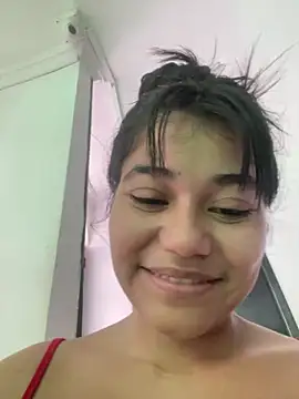 Snapshot of natalyclauss_ chatting on March 10, 2025, 8:01 pm natalyclauss online show from March 10, 2025, 8:01 pm