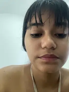 Snapshot of natalyclauss_ chatting on March 14, 2025, 8:38 pm natalyclauss online show from March 14, 2025, 8:38 pm