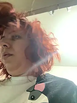 SophiaStarr online show from January 13, 2026, 11:30 pm