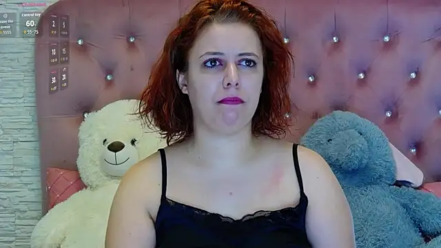 Snapshot of SophiaStarr chatting on November 11, 2025, 8:36 pm SophiaStarr online show from November 11, 2025, 8:36 pm