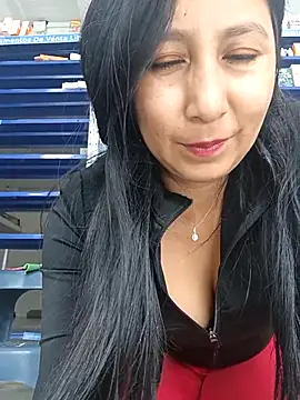 Megan jennerr online show from November 13, 2025, 3:49 pm