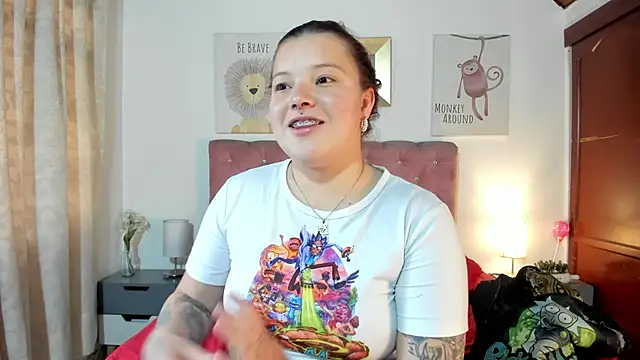 CelessteRedds online show from April 4, 2026, 11:39 am