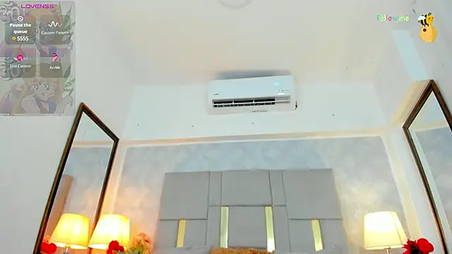 Snapshot of Miranda_Foxx chatting on March 4, 2025, 11:32 pm Miranda Foxx online show from March 4, 2025, 11:32 pm