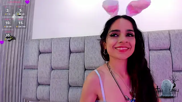 Alice noir online show from March 13, 2025, 7:39 pm