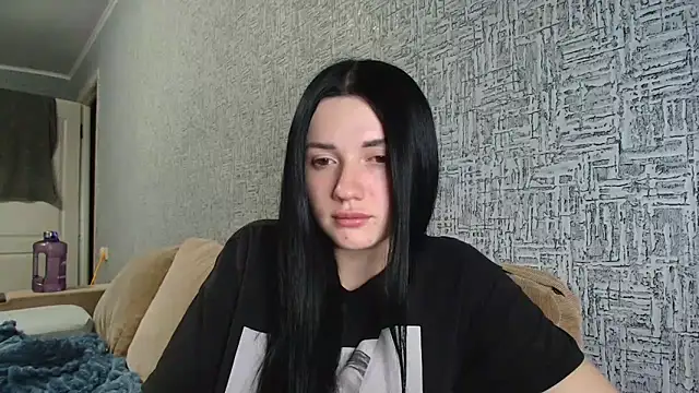 Liana diva online show from February 22, 2026, 7:04 pm