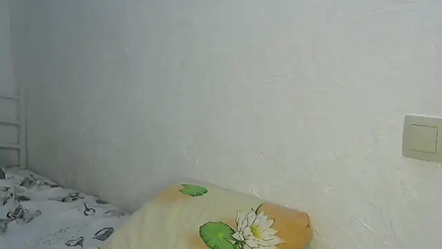 Snapshot of Iskor_ka chatting on February 18, 2025, 6:47 pm Iskor ka online show from February 18, 2025, 6:47 pm