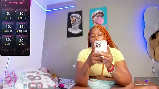 Snapshot of Lilybaudinx96 chatting on January 12, 2025, 2:56 am Lilybaudinx96 online show from January 12, 2025, 2:56 am