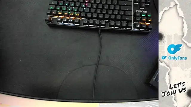 Calihotcaliente277 online show from September 16, 2025, 10:38 am