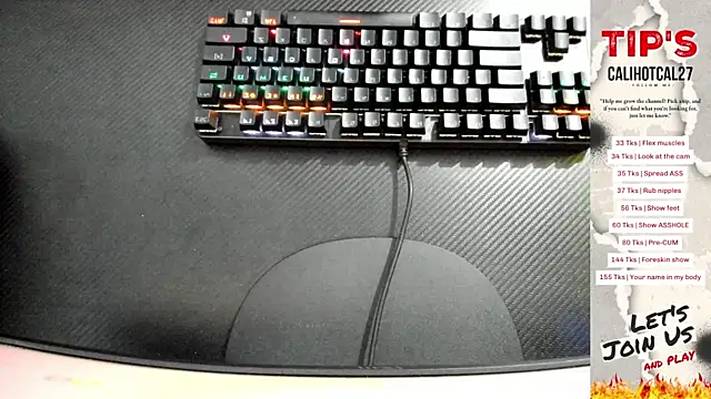 Calihotcaliente277 online show from September 30, 2025, 11:05 am