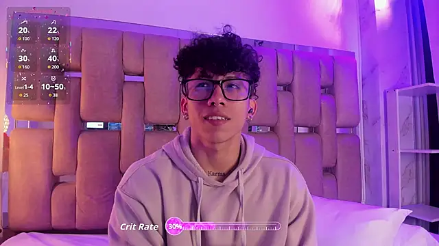 AkazaBoy  online show from September 8, 2025, 7:57 pm