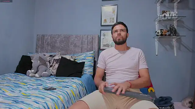 ETHAN ADAM online show from March 30, 2026, 8:54 pm