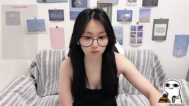 Snapshot of LiLiYbaby chatting on May 28, 2026, 6:43 am LiLiYbaby online show from May 28, 2026, 6:43 am