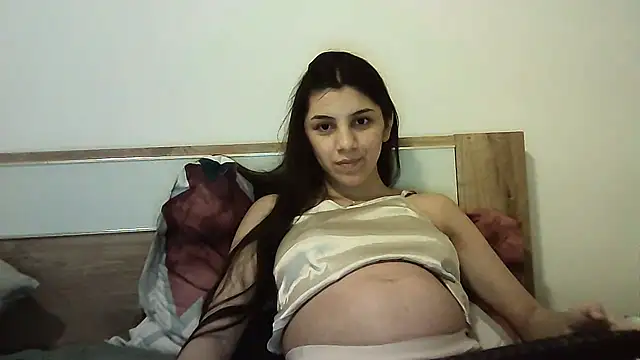 Snapshot of Ahotkittyxxx chatting on October 28, 2025, 8:08 pm Ahotkittyxxx online show from October 28, 2025, 8:08 pm