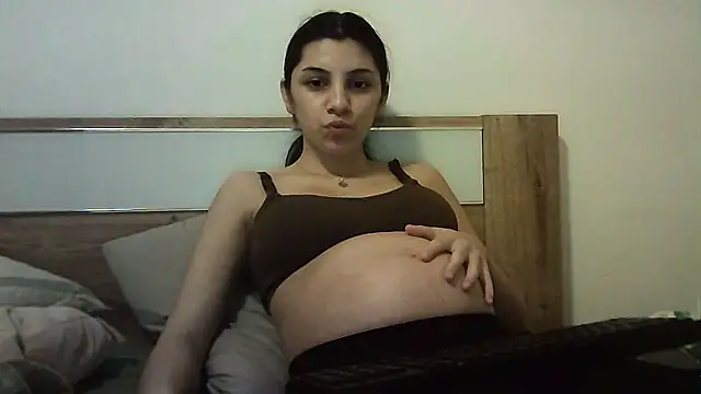 Snapshot of Ahotkittyxxx chatting on November 15, 2025, 6:12 pm Ahotkittyxxx online show from November 15, 2025, 6:12 pm