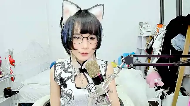 Snapshot of RassieRaph chatting on March 20, 2025, 6:09 pm RassieRaph online show from March 20, 2025, 6:09 pm