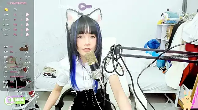 Snapshot of RassieRaph chatting on December 12, 2024, 6:21 pm RassieRaph online show from December 12, 2024, 6:21 pm