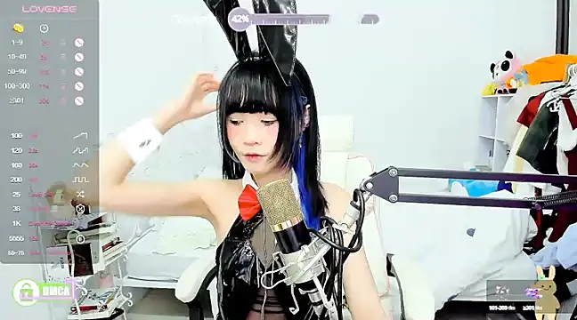 Snapshot of RassieRaph chatting on December 28, 2024, 7:43 pm RassieRaph online show from December 28, 2024, 7:43 pm