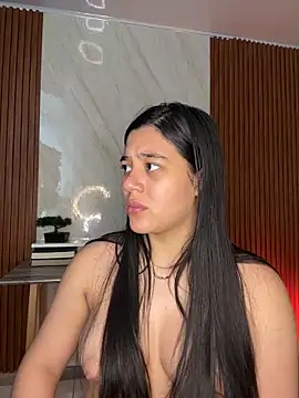 Snapshot of floriamANDjazmin chatting on May 6, 2026, 7:07 pm floriamANDjazmin online show from May 6, 2026, 7:07 pm