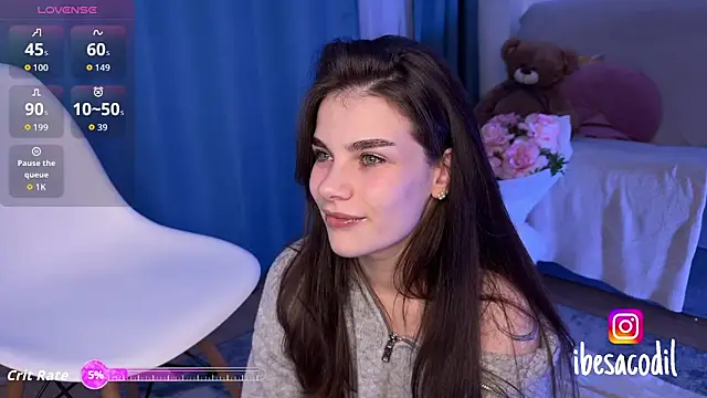 adriana allien online show from September 26, 2025, 9:32 pm