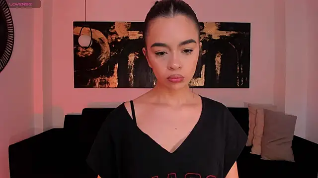 Snapshot of AlanaCraft chatting on October 25, 2025, 12:28 pm AlanaCraft online show from October 25, 2025, 12:28 pm