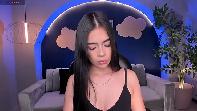 Snapshot of AlanaCraft chatting on February 19, 2025, 2:44 am AlanaCraft online show from February 19, 2025, 2:44 am