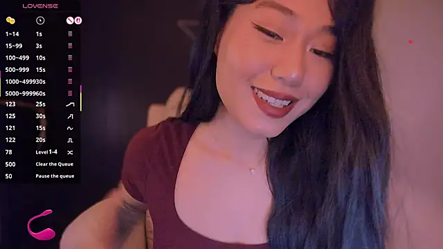 Snapshot of kimmy_chi_ chatting on December 15, 2025, 7:41 pm kimmy chi online show from December 15, 2025, 7:41 pm