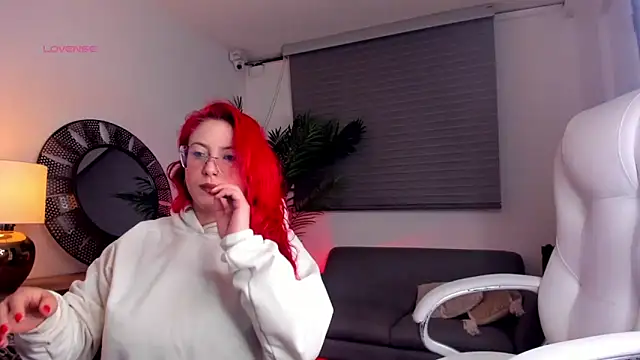 Snapshot of miss_julietaa chatting on March 20, 2025, 11:49 am miss julietaa online show from March 20, 2025, 11:49 am