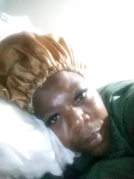 BustyWendyXXX47 online show from September 28, 2025, 5:42 pm