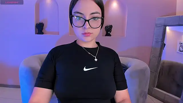 Snapshot of AllisonRogersX chatting on October 12, 2025, 5:25 pm AllisonRogersX online show from October 12, 2025, 5:25 pm