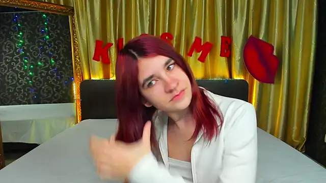 Snapshot of _Polly_Love_ chatting on February 7, 2025, 4:14 pm Polly Love online show from February 7, 2025, 4:14 pm