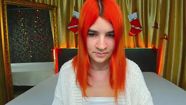 Snapshot of _Polly_Love_ chatting on January 17, 2025, 7:19 am Polly Love online show from January 17, 2025, 7:19 am
