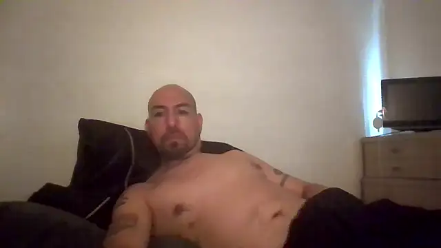 Snapshot of nakedtony81 chatting on February 26, 2026, 11:05 pm nakedtony81 online show from February 26, 2026, 11:05 pm