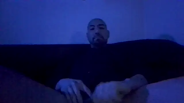 Snapshot of nakedtony81 chatting on February 25, 2026, 3:45 pm nakedtony81 online show from February 25, 2026, 3:45 pm