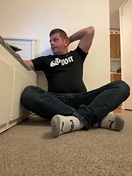 Snapshot of Dan_NFS chatting on September 25, 2025, 3:23 am Dan NFS online show from September 25, 2025, 3:23 am