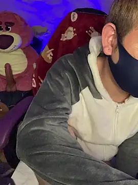 Snapshot of KEI_96 chatting on December 21, 2024, 6:55 pm KEI 96 online show from December 21, 2024, 6:55 pm