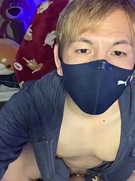 Snapshot of KEI_96 chatting on December 28, 2024, 7:01 pm KEI 96 online show from December 28, 2024, 7:01 pm