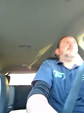 Snapshot of MrMechanic38 chatting on February 25, 2026, 1:44 pm MrMechanic38 online show from February 25, 2026, 1:44 pm