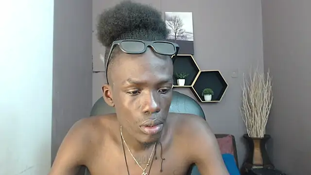 Snapshot of chombo_ath chatting on February 17, 2025, 7:23 pm chombo ath online show from February 17, 2025, 7:23 pm