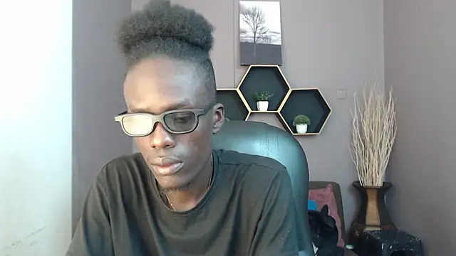 Snapshot of chombo_ath chatting on February 18, 2025, 7:41 pm chombo ath online show from February 18, 2025, 7:41 pm