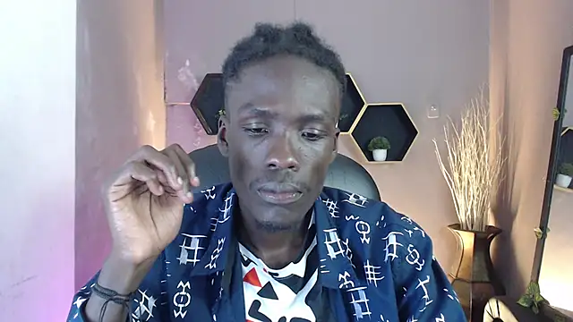 Snapshot of chombo_ath chatting on September 19, 2025, 7:18 pm chombo ath online show from September 19, 2025, 7:18 pm